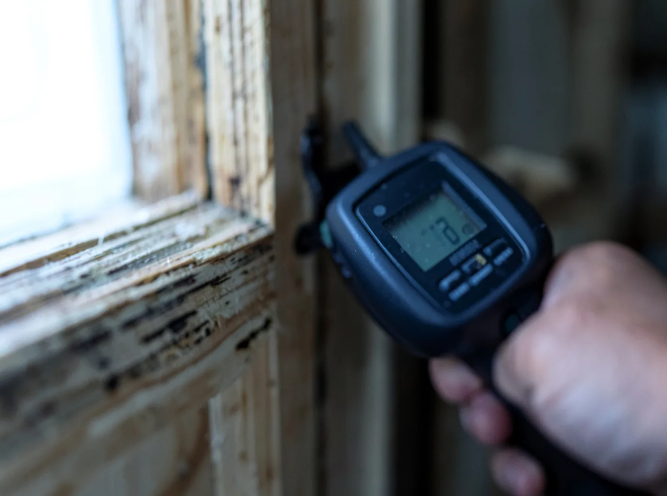 Moisture Inspection And Documentation in Hawk Point, MO